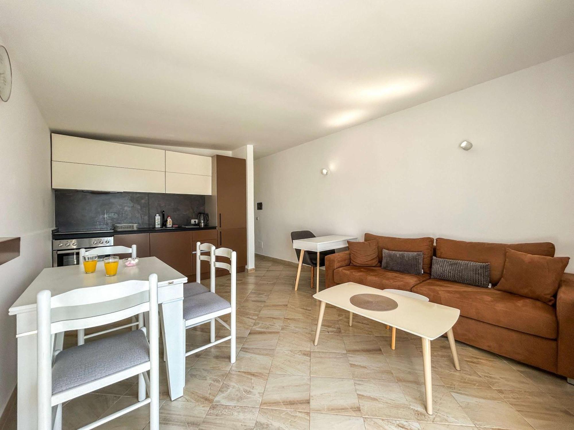 1 Bedroom 637