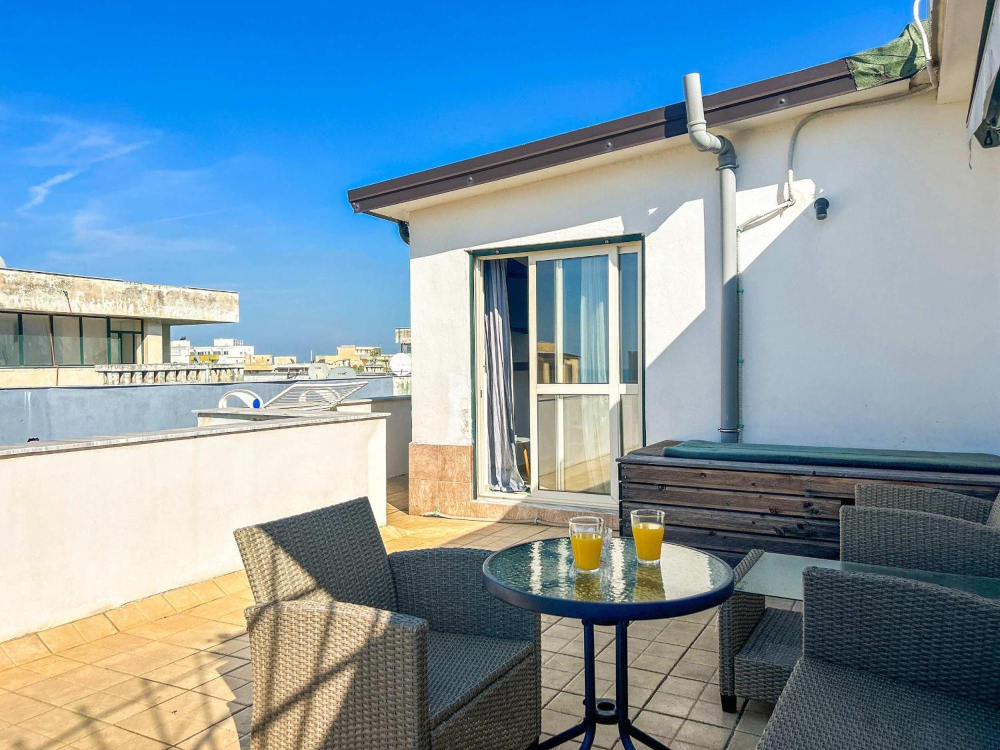 1 Bedroom 637