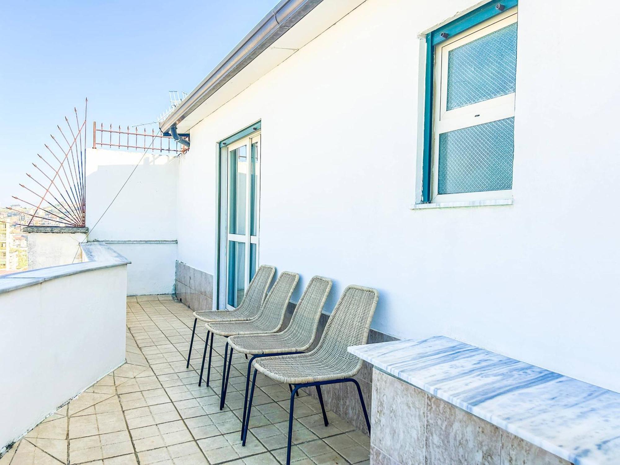 1 Bedroom 637 *